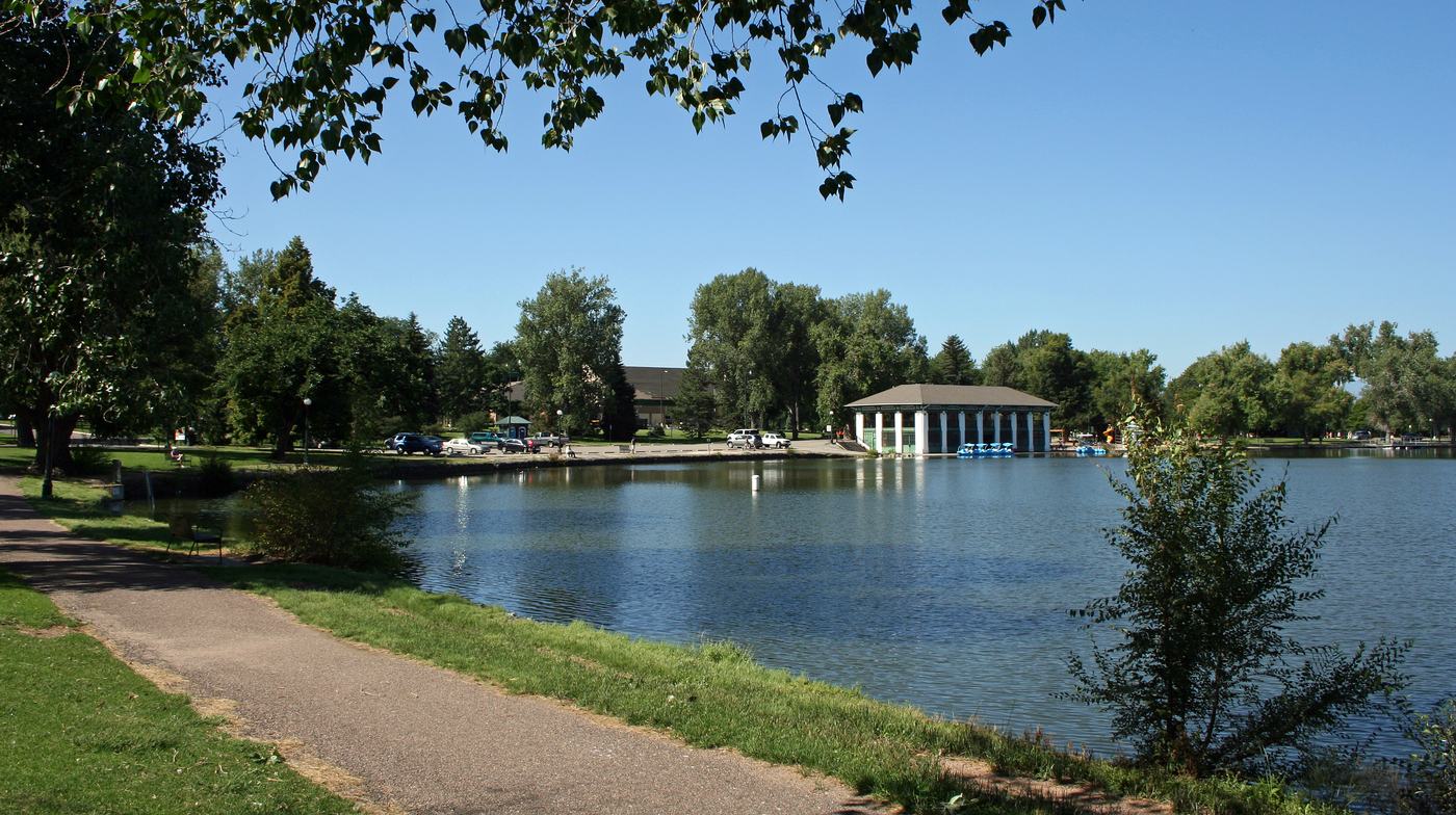 Washington Park lake and boathouse, Denver